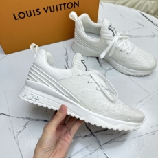 Louis Vuitton Low Shoes